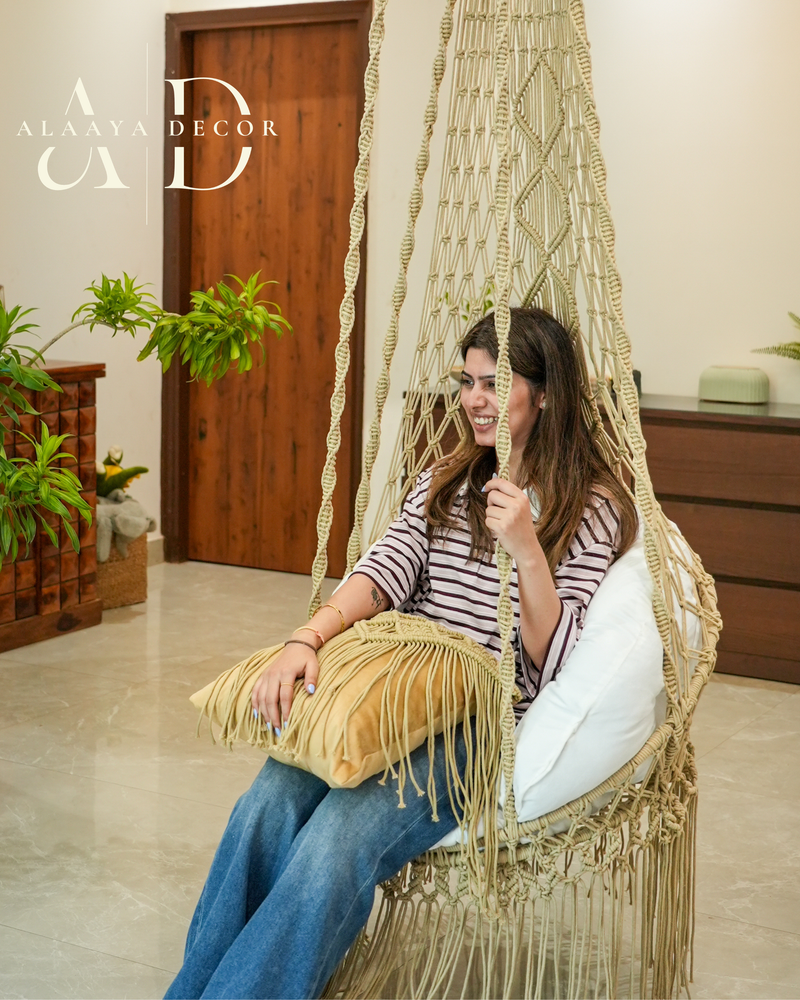 Macrame Swing- Biege and White