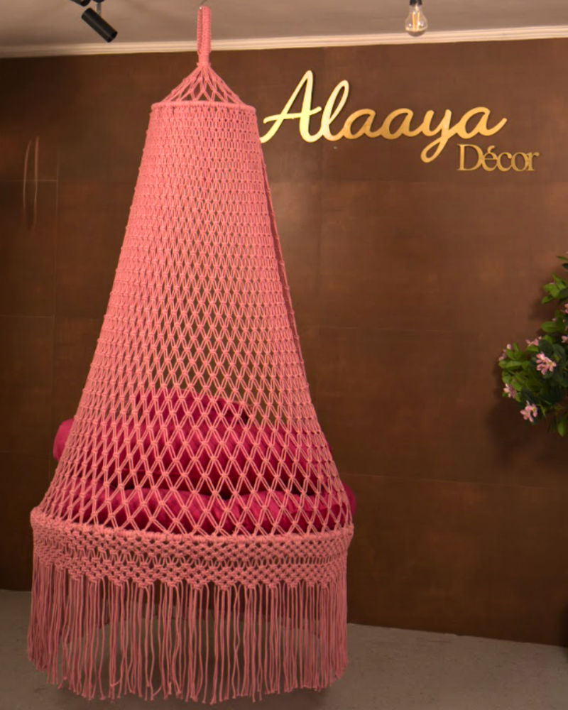 Macrame swing- Pretty in Pink
