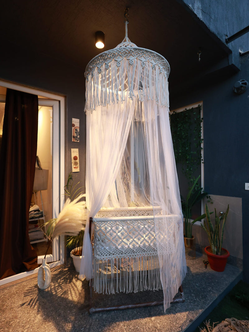 Macrame Dreamy Canopy