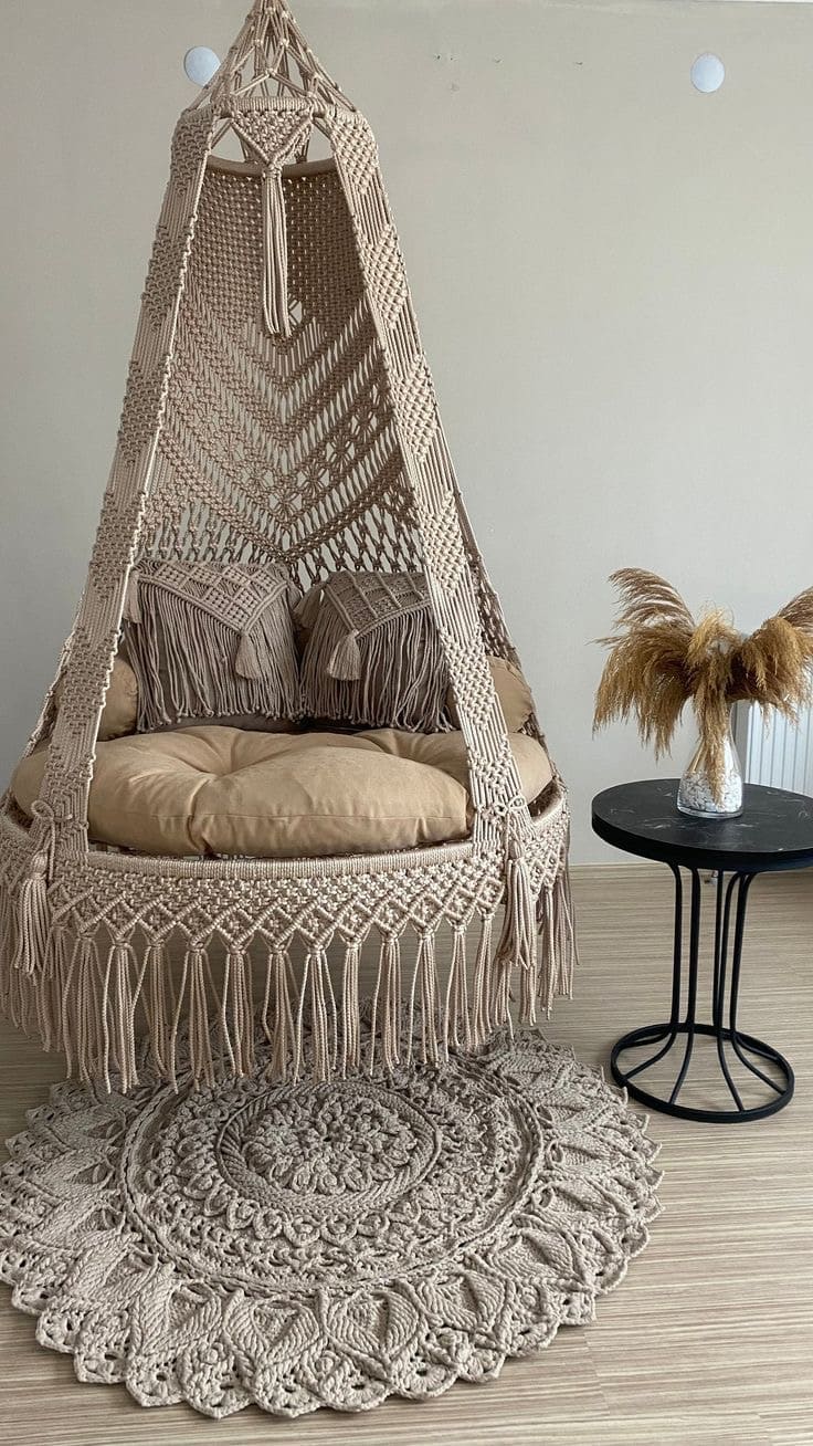 Macrame swing- Truly Beige
