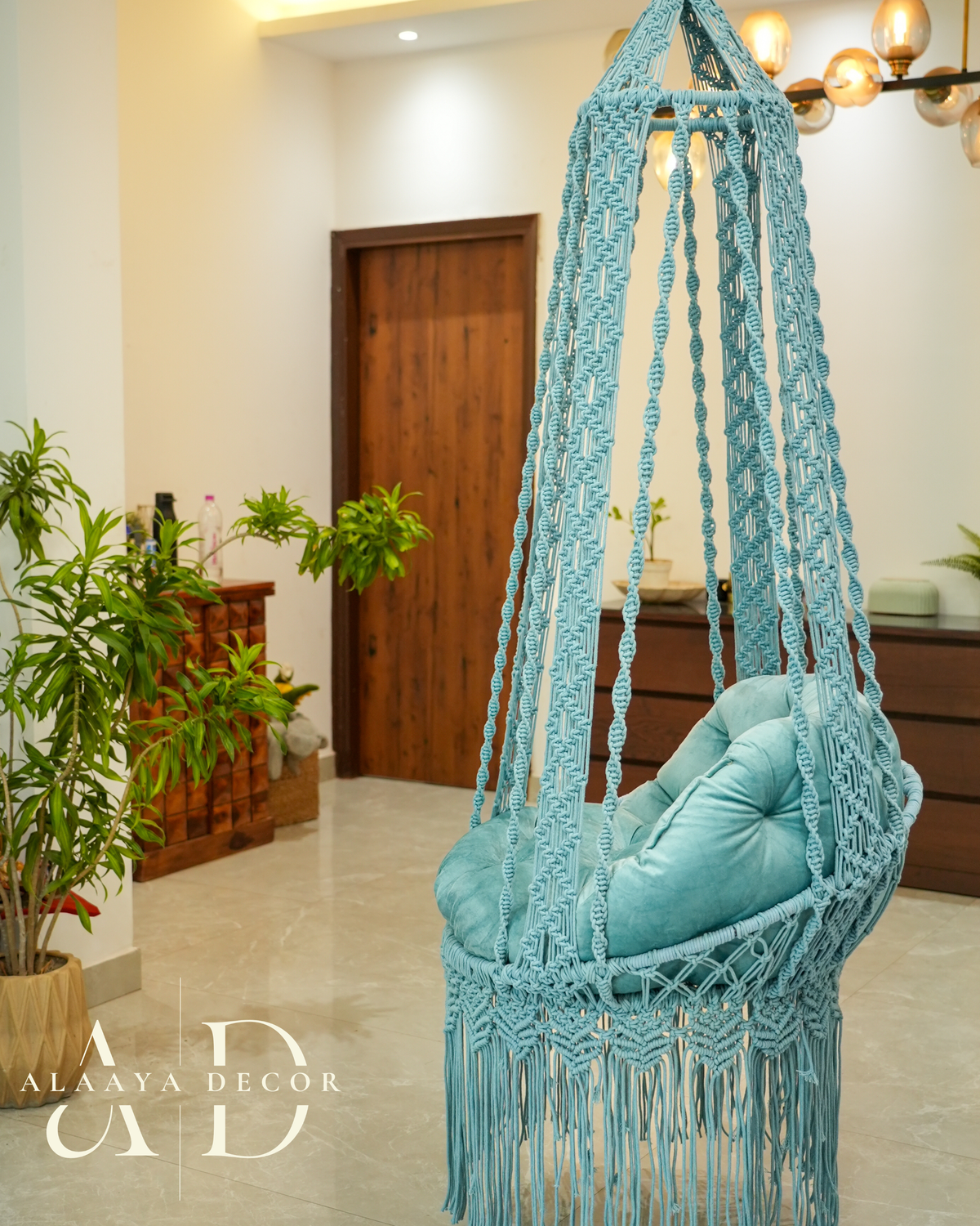 Macrame swing- Blue love