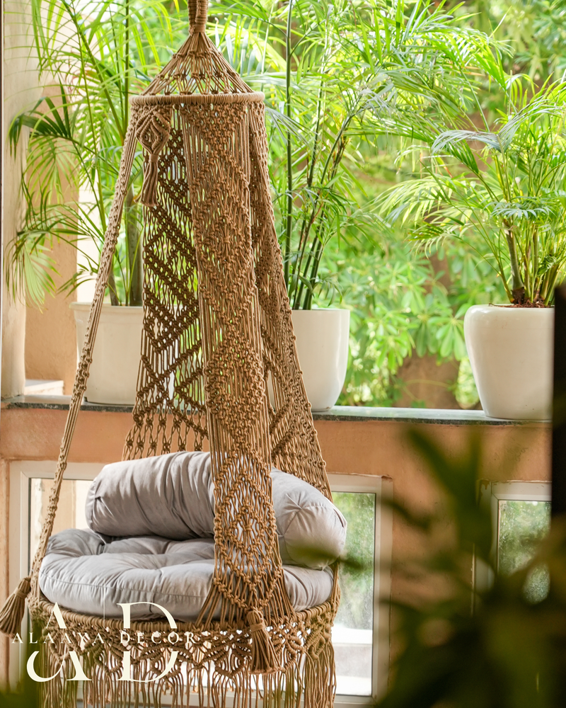 Macrame swing- Brown Babe