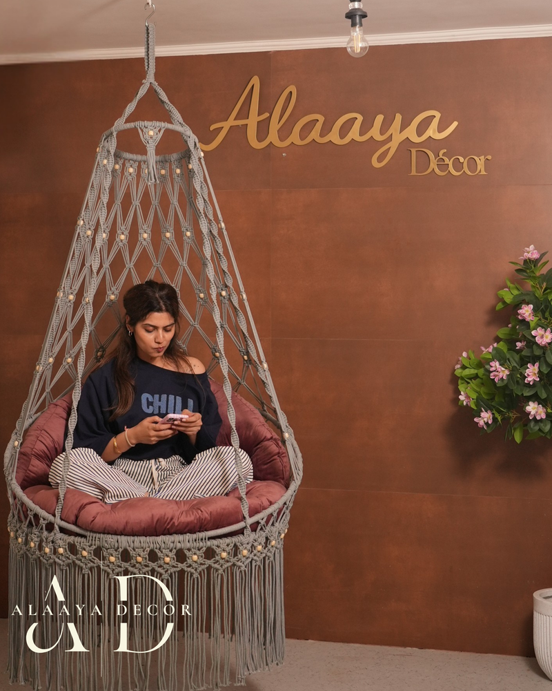 Macrame swing- Grey Posh