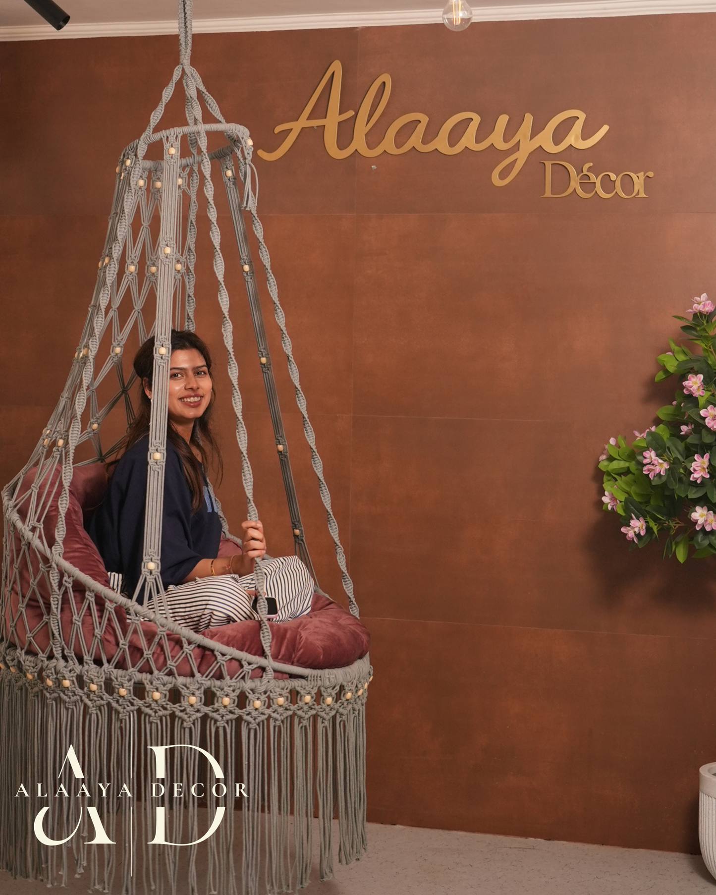Macrame swing- Grey Posh