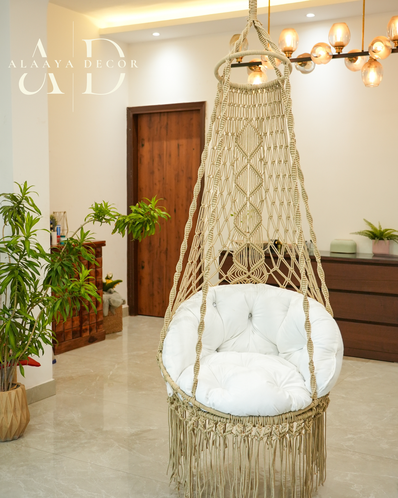 Macrame Swing- Biege and White
