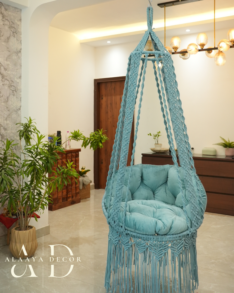 Macrame swing- Blue love